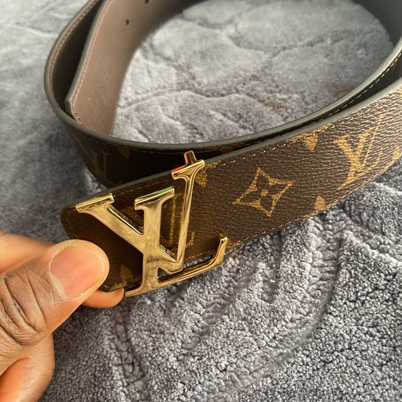 Louis Vuitton belt - Picture 2 of 2